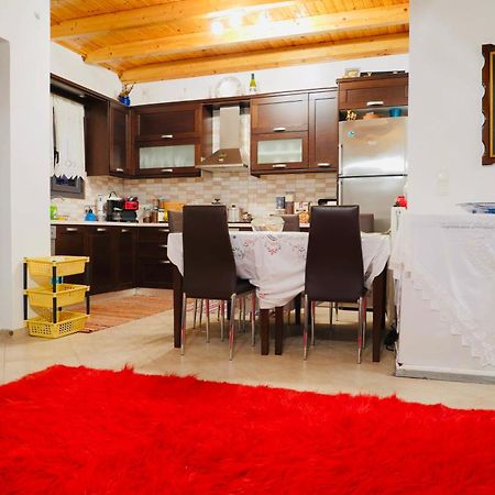Villa Athamanio - Suite ภายนอก รูปภาพ